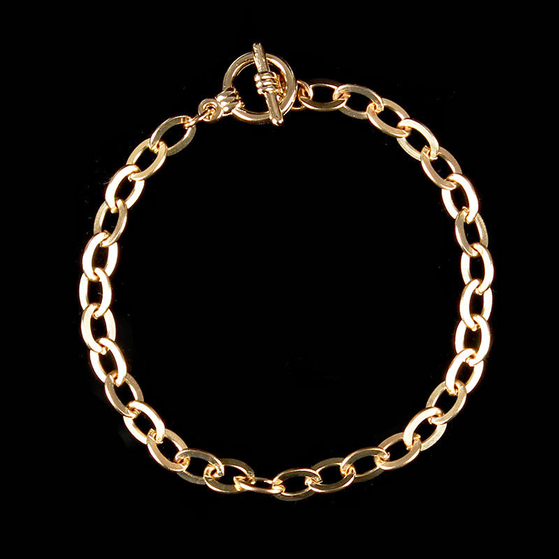 Snyggt till din solbränna - Unna dig ett nytt armband!